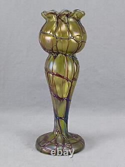 Bohemian Pallme Konig Green Veined Iridescent Art Nouveau Glass Vase Circa 1905