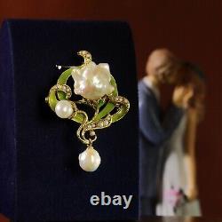 Brooch Pendant Art Nouveau Green Leaf Baroque White Vintage Style QD12