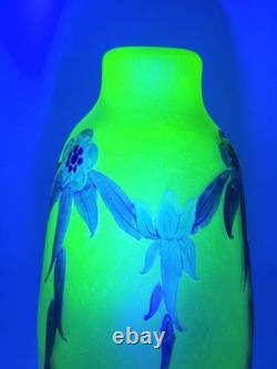 C1900 Legras Art Nouveau French Cameo Blue Floral Glass Vase Uranium Green Glow