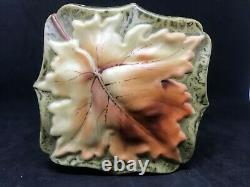 CF Monroe-Wave Crest-Kelva-Green Mottled Design Dresser Box withMaple Leaf