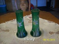 Daffodil Hand Painted Set Of 2 Matching Green Glass Tall Vintage Floral Vases