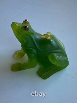 Daum Crystal Green Sitting Frog-grenouille With Gold Eyes Signed