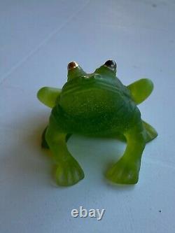 Daum Crystal Green Sitting Frog-grenouille With Gold Eyes Signed