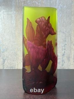 Émile Gallé Cameo Glass Vase c. 1900 Art Nouveau Red Leaves on Green 9 Tall