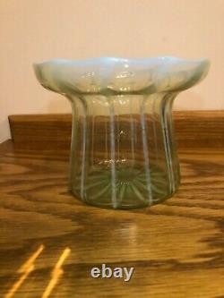 English Opalescent Stripe Vase Circ 1890-1900 Art Nuveau