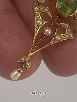 Exquisite Art Nouveau 15ct Gold Peridot & Seed Pearl Pendant Circa 1895