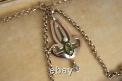 Fine Art Nouveau 9 Ct Gold 0.50 Ct Peridot & Pearl Drop Pendant On Belcher Chain