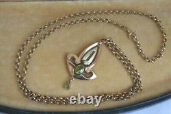 Fine Art Nouveau 9 Ct Gold 0.50 Ct Peridot & Pearl Drop Pendant On Belcher Chain