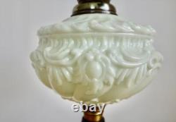 GORGEOUS ANTIQUE ART NOUVEAU OIL LAMP 1890's OPALINE GREEN GLASS BURNER & WICK