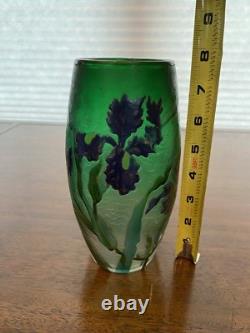 GORGEOUS VTG ART NOUVEAU Green Art Glass Vase With Embossed Flowers 7.75H HTF