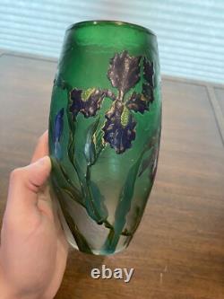 GORGEOUS VTG ART NOUVEAU Green Art Glass Vase With Embossed Flowers 7.75H HTF