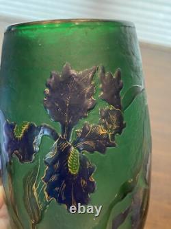 GORGEOUS VTG ART NOUVEAU Green Art Glass Vase With Embossed Flowers 7.75H HTF