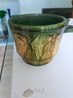 Gorgeous Vintage Green & Yellow Weller Majolica Jardiniere Planter Flower Pot