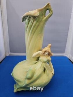Green Vintage Art Deco/art Nouveau Vase With Maiden