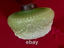 Green antique opaline green art nouveau oil lamp font