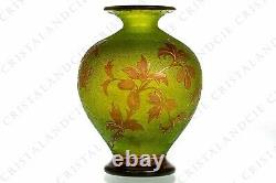 Green art nouveau vase by saint-louis. Green art nouveau vase by st. Louis