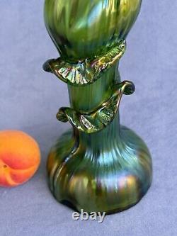 Kralik Art Glass Art Nouveau Era Vase Beautiful Iridescent Green Trails design