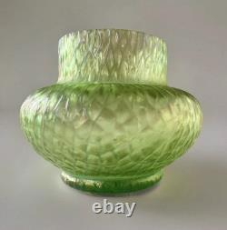 Kralik Sohn Martelé Art Nouveau Iridescent Uranium Green Glass Vase c1910-1920