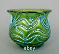 (L0276) Art Nouveau Glass Vase, Johann Lötz Widow, Dekor Formosa Crete, around 1902