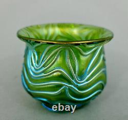 (L0276) Art Nouveau Glass Vase, Johann Lötz Widow, Dekor Formosa Crete, around 1902