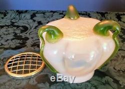 LOETZ Pearlescent White Glass Unique Frog Vase 18K Gold Frog Lid & 3 Green Feet