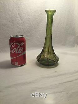 LRG IRIDESCENT GLASS LOETZ THREADED VASE C. 1900 8 In. GREEN PURPLE ART NOUVEAU