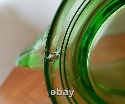 L. E. Smith Depression Green Uranium Glass King Fish Bowl or Vase ca1931