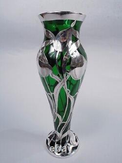 La Pierre Vase Antique Art Nouveau Tulip American Green Glass Silver Overlay
