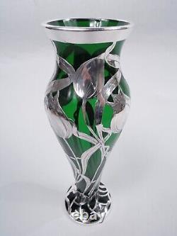 La Pierre Vase Antique Art Nouveau Tulip American Green Glass Silver Overlay