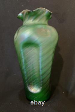 Large Emerald Green Loetz Crete Glass Vase Irridecent