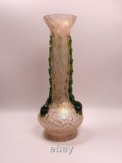 Large Loetz/Kralik Nautilus Art Nouveau Glass Vase Bohemian Art Nouveau Glass