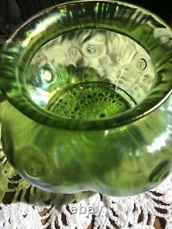 Loetz Crete Rusticana Bohemian Green Iridescent Art Nouveau Glass Vase c. 1900