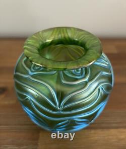 Loetz Formosa Crete Art Glass Cabinet Vase Iridescent Blown Glass Art Nouveau