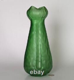 Loetz Kralik Bohemian Czech Art Nouveau 11.5 Green Glass Vase Excellent