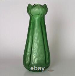 Loetz Kralik Bohemian Czech Art Nouveau 11.5 Green Glass Vase Excellent