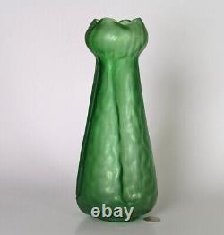 Loetz Kralik Bohemian Czech Art Nouveau 11.5 Green Glass Vase Excellent