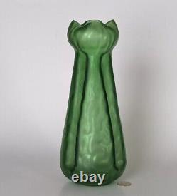 Loetz Kralik Bohemian Czech Art Nouveau 11.5 Green Glass Vase Excellent