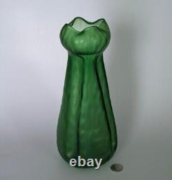 Loetz Kralik Bohemian Czech Art Nouveau 11.5 Green Glass Vase Excellent