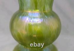 Loetz Papillon Art Nouveau Iridescent Green Glass Vase 4 3/4 Tall