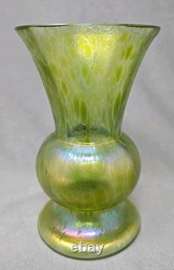 Loetz Papillon Art Nouveau Iridescent Green Glass Vase 4 3/4 Tall