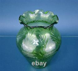 Lötz vase, wave optic, iridescent glass, green glass, loetz bohemia circa 1900