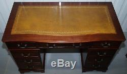 Luxury Curved Front Mahogany With Green Leather Top Twin Pedestal Partner Desk