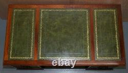 Luxury Twin Pedestal Partner Desk, Twin Butlers Trays, Mahogany & Green Leather