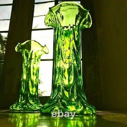 Pair Art Nouveau Judendstil Emerald Green Lily glass vases Loetz Style