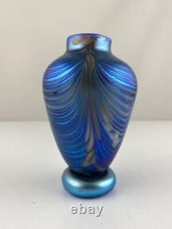 Pulled Feather Iridescent Blue-Green Amber Art Glass Bud Vase Signed'89