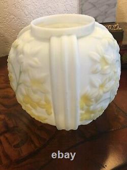 RARE Antique Phoenix Consolidated Art Deco Nouveau Floral Motif Vase MCM