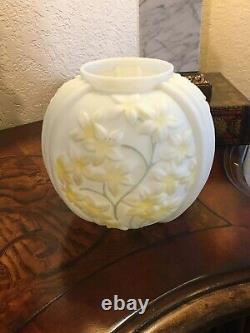 RARE Antique Phoenix Consolidated Art Deco Nouveau Floral Motif Vase MCM