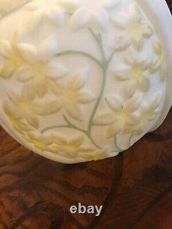 RARE Antique Phoenix Consolidated Art Deco Nouveau Floral Motif Vase MCM