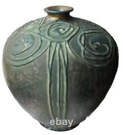 RARE BALUSTER ART NOUVEAU AMPHORA GILT GREEN GOLD CERAMIC VASE 9 T 8 W 1423g