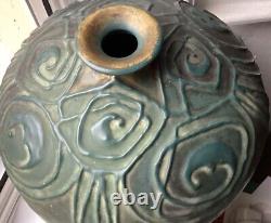 RARE BALUSTER ART NOUVEAU AMPHORA GILT GREEN GOLD CERAMIC VASE 9 T 8 W 1423g